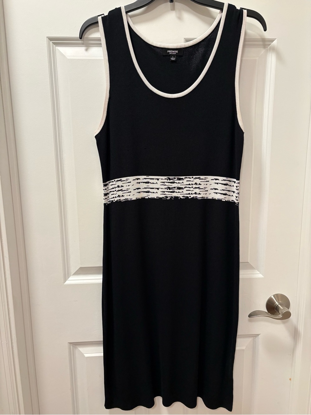 Premise Black Sleeveless Dress with White Waist Detail Size Large
